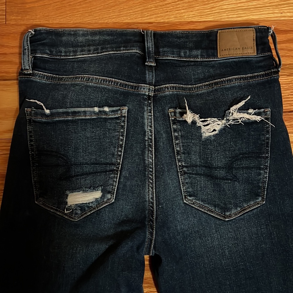 AEO distressed jeans - Picture 8 of 9